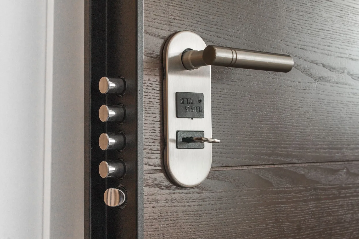 Locksmith hardware